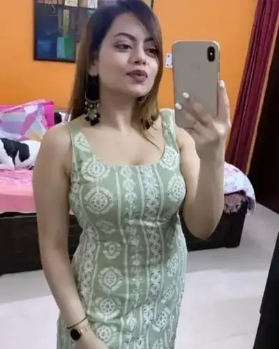 Call Girl Kaiserganj